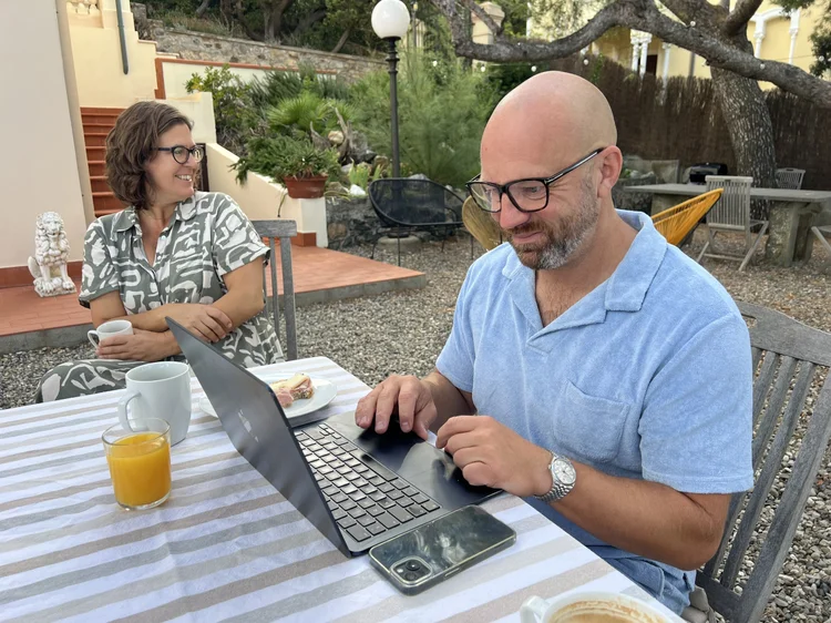 Führungsteam bei einer strategischen Arbeitssession